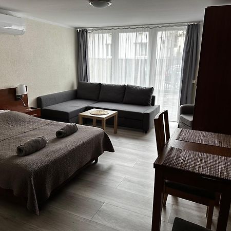 Kompleks Apartament-Serwis Krasków Εξωτερικό φωτογραφία