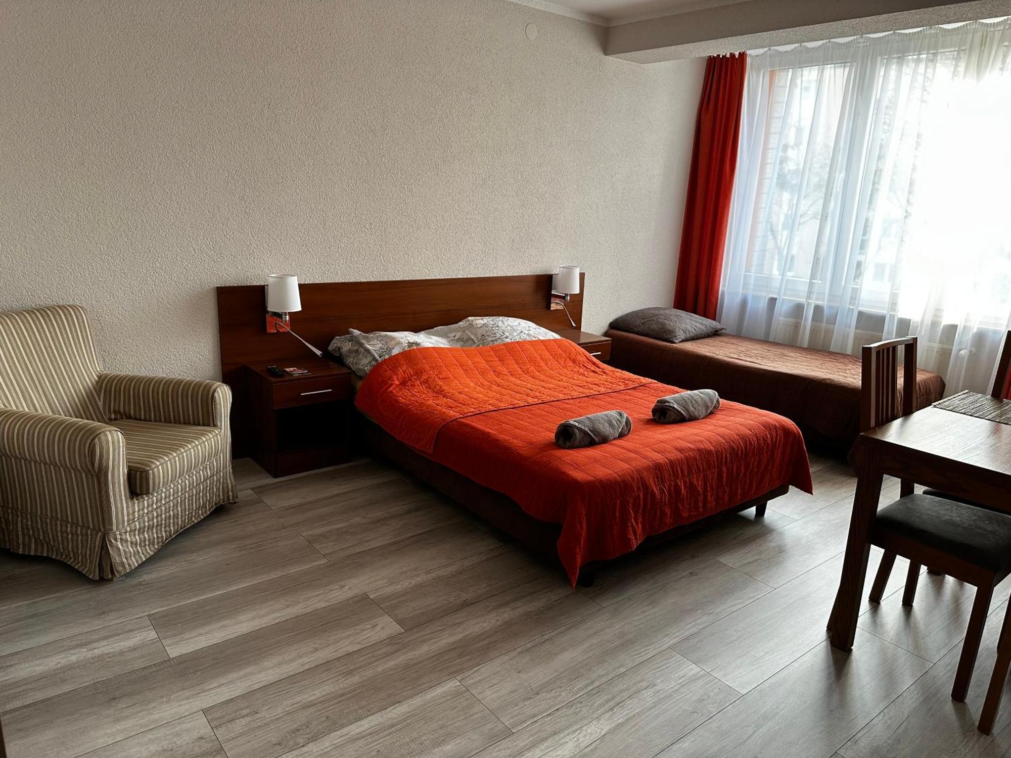 Kompleks Apartament-Serwis Krasków Εξωτερικό φωτογραφία