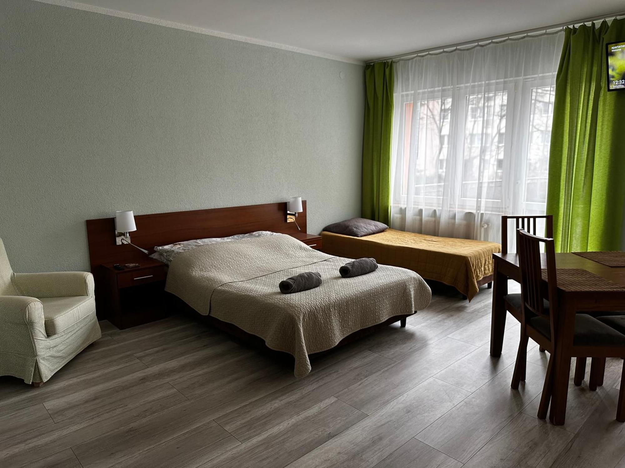 Kompleks Apartament-Serwis Krasków Εξωτερικό φωτογραφία