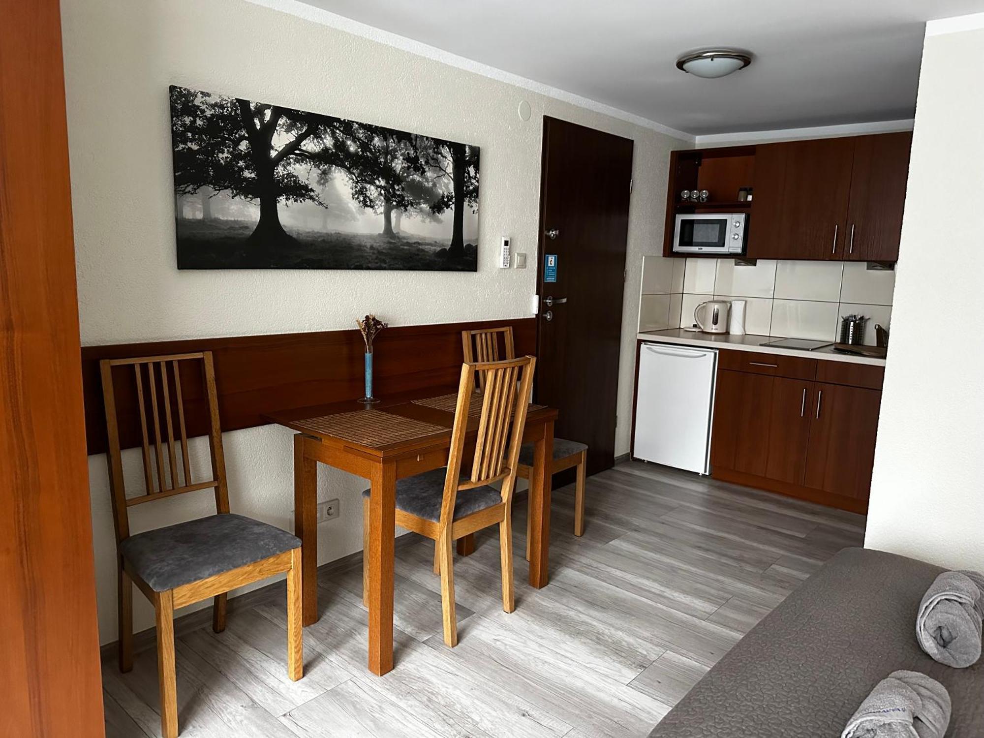 Kompleks Apartament-Serwis Krasków Εξωτερικό φωτογραφία